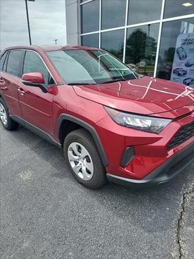 2022 Toyota RAV4 LE