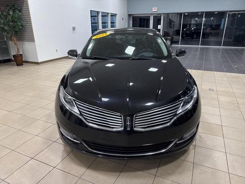 2014 Lincoln MKZ Base