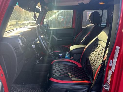 2011 Jeep Wrangler Unlimited Sport