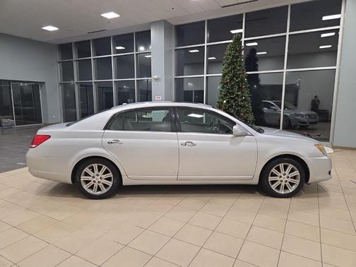 2010 Toyota Avalon Limited