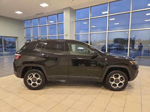 2022 Jeep Compass Trailhawk