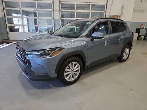 2023 Toyota Corolla Cross LE