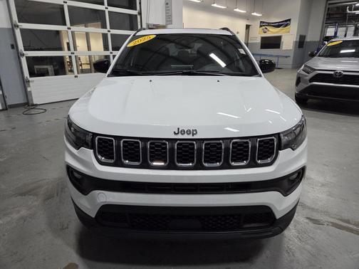 2025 Jeep Compass Latitude