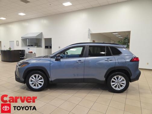 2025 Toyota Corolla Cross LE
