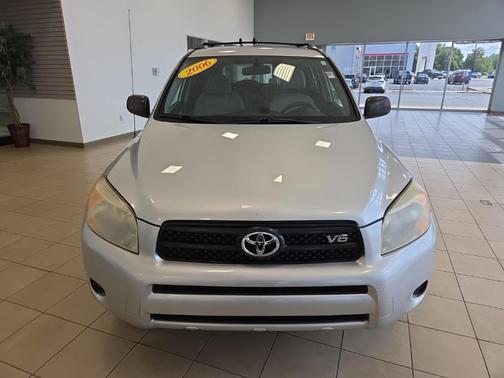 2006 Toyota RAV4 Base