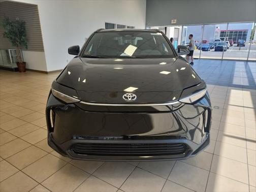 2025 Toyota bZ4X XLE