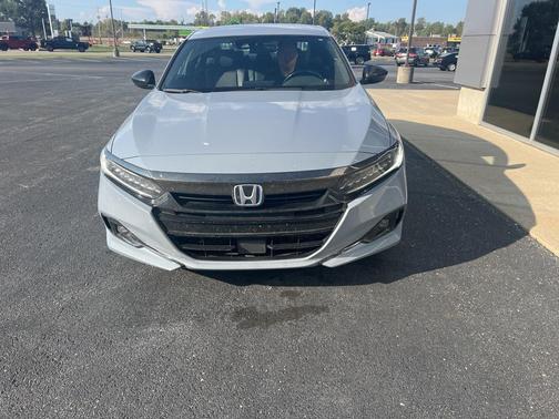 2022 Honda Accord Hybrid Base