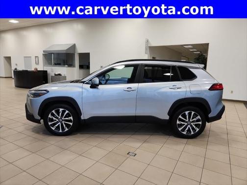 2023 Toyota Corolla Cross XLE