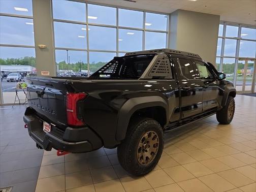 2025 Toyota Tacoma Hybrid Trailhunter