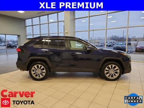 2022 Toyota RAV4 XLE Premium