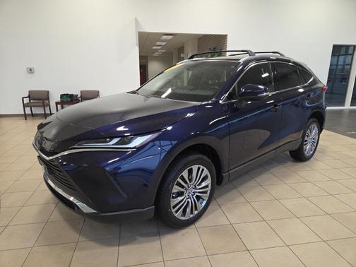 2021 Toyota Venza XLE