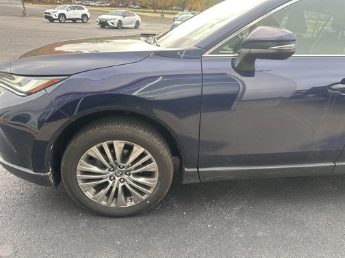 2021 Toyota Venza XLE