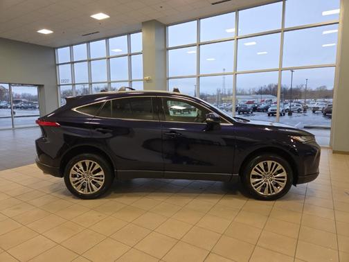 2021 Toyota Venza XLE