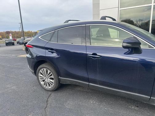 2021 Toyota Venza XLE