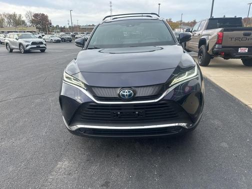 2021 Toyota Venza XLE