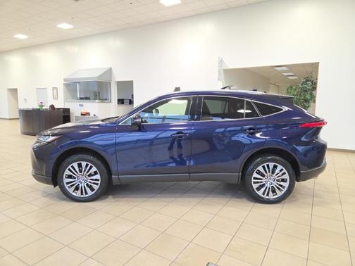 2021 Toyota Venza XLE