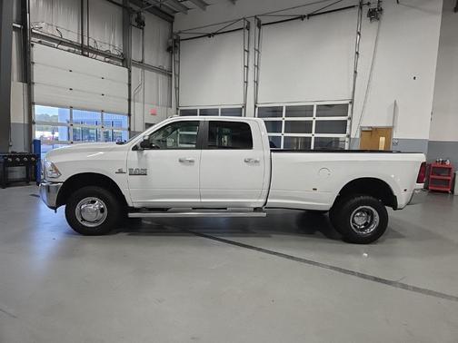 2015 RAM 3500 SLT