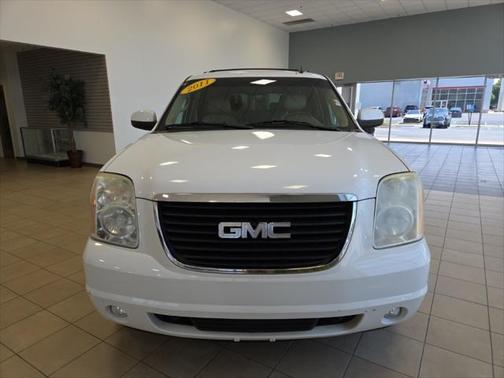 2011 GMC Yukon SLT
