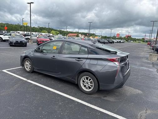 2016 Toyota Prius Two