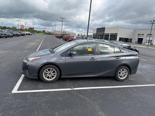2016 Toyota Prius Two