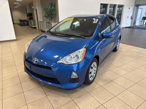 2014 Toyota Prius c Two