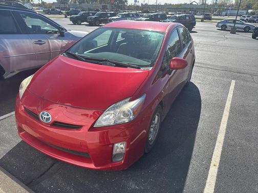 2010 Toyota Prius III