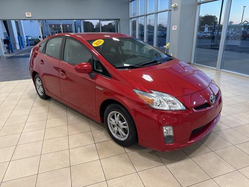 2010 Toyota Prius III
