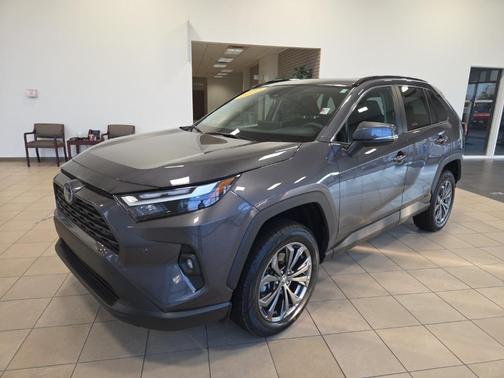 2022 Toyota RAV4 Hybrid XLE Premium