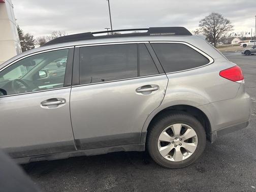 2011 Subaru Outback 2.5 i Premium