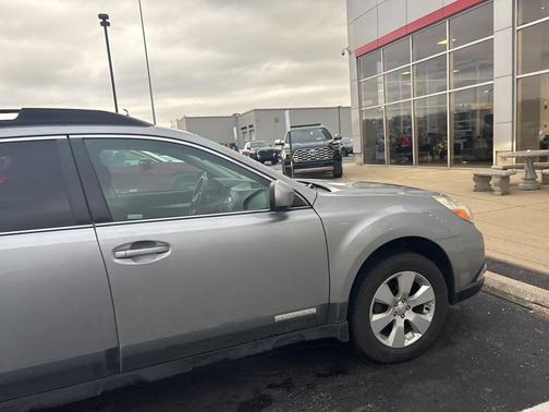 2011 Subaru Outback 2.5 i Premium