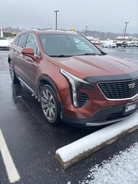 2019 Cadillac XT4 Premium Luxury