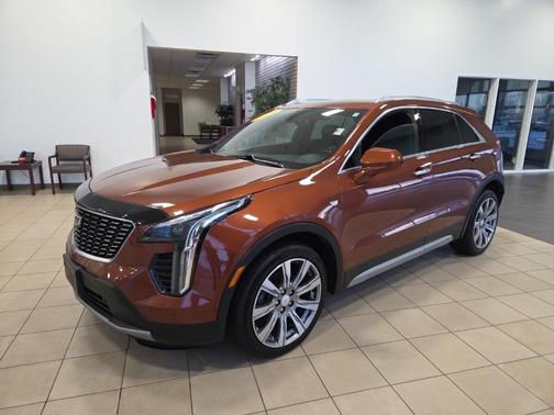 2019 Cadillac XT4 Premium Luxury