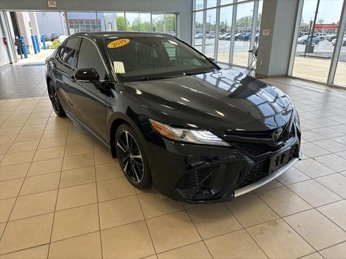 2019 Toyota Camry XSE