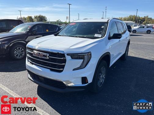 2025 GMC Acadia Elevation