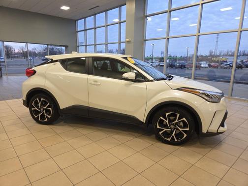 2021 Toyota C-HR XLE