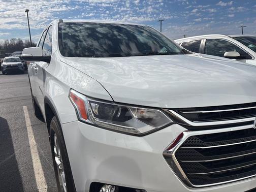 2019 Chevrolet Traverse LT Cloth