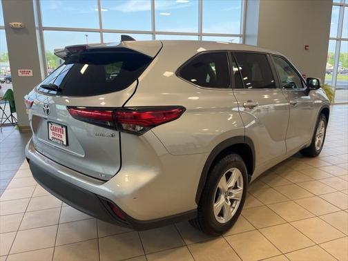 2023 Toyota Highlander Hybrid LE