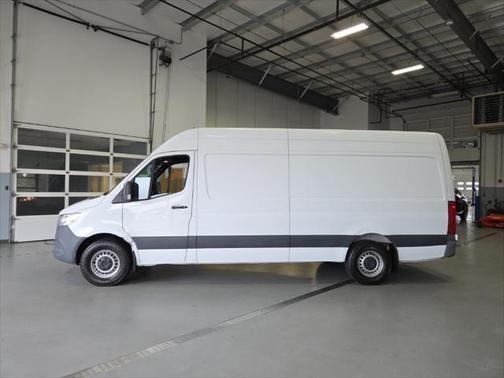 2021 Mercedes-Benz Sprinter 2500 Cargo 170 WB