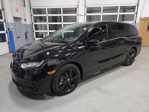 2024 Honda Odyssey Sport