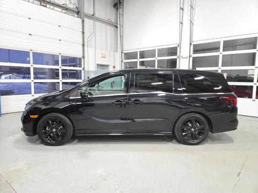 2024 Honda Odyssey Sport