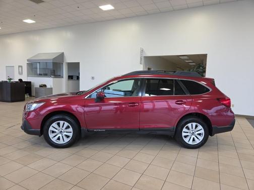 2018 Subaru Outback 2.5i Premium