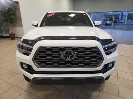 2023 Toyota Tacoma TRD Off-Road