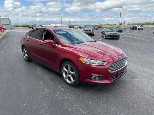 2014 Ford Fusion SE