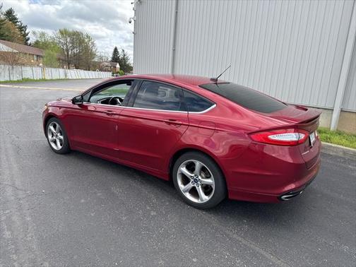 2014 Ford Fusion SE
