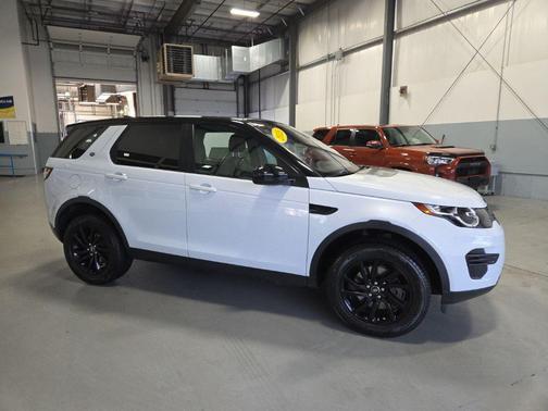 2018 Land Rover Discovery Sport SE