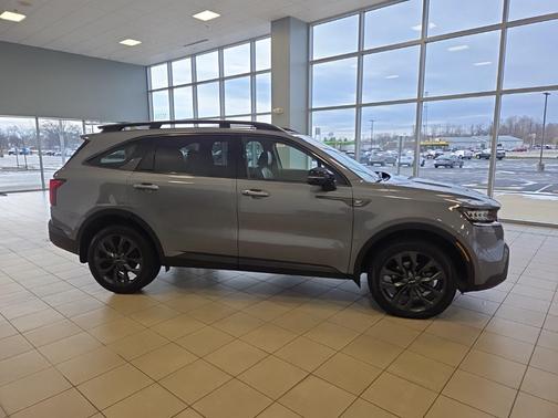 2023 Kia Sorento EX