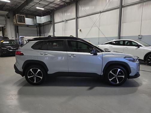 2025 Toyota Corolla Hybrid SE