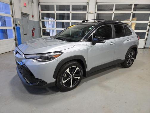 2025 Toyota Corolla Hybrid SE