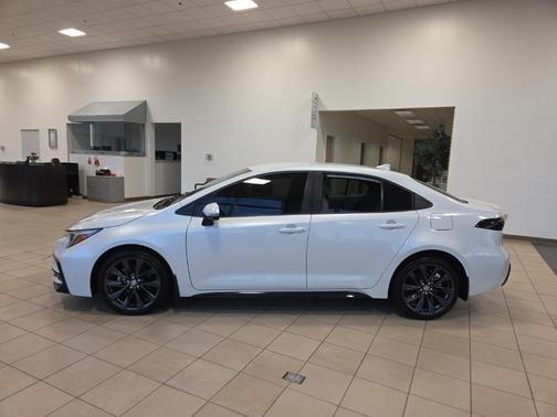 2023 Toyota Corolla Hybrid SE