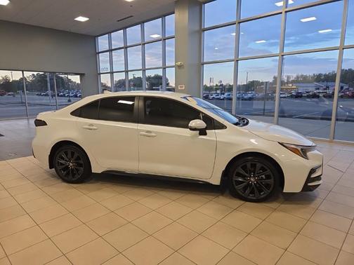 2023 Toyota Corolla Hybrid SE